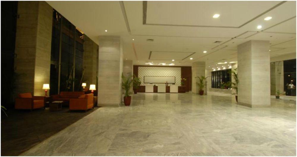 Vits Hotel 푸네 외부 사진